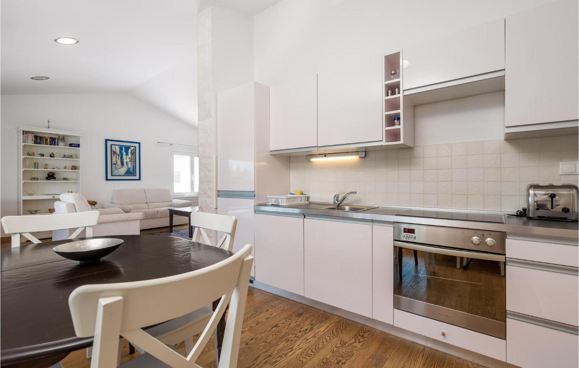 Nice Home In Krk With Kitchen 크르크 외부 사진